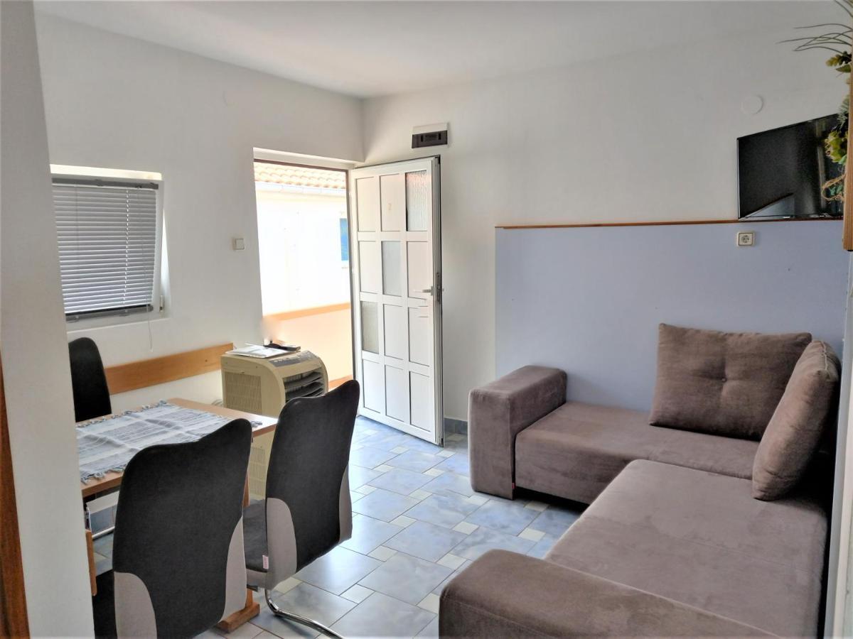 Apartments Kosec Врси Екстер'єр фото